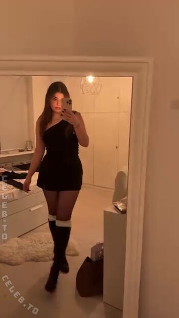 Full leaked Jarla private photo