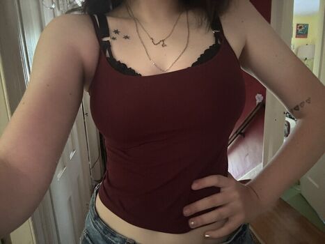 Full leaked Beserventslut private photo