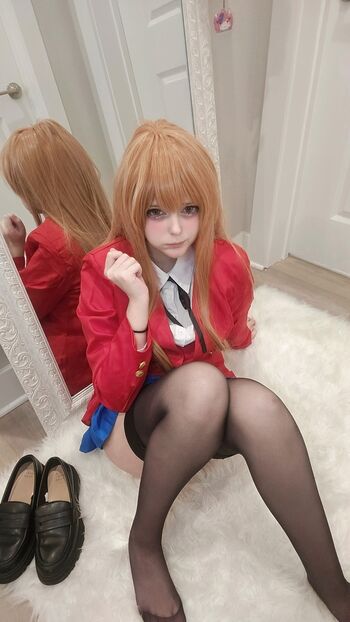 Full leaked Dmoe private photo