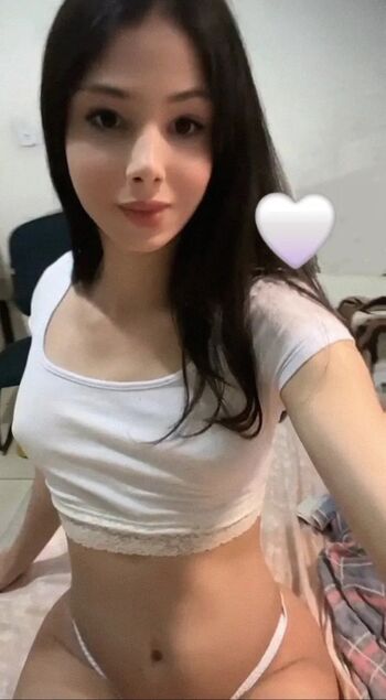 Full leaked Euluna private photo