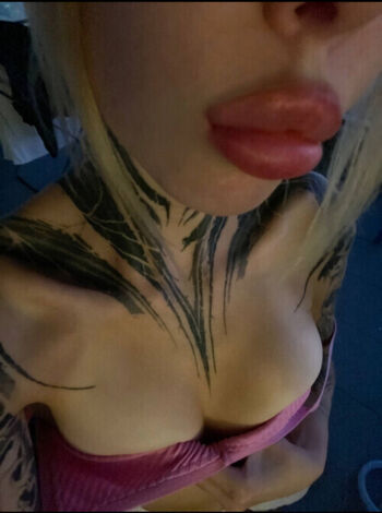 Full leaked Evaaaaa page private photo