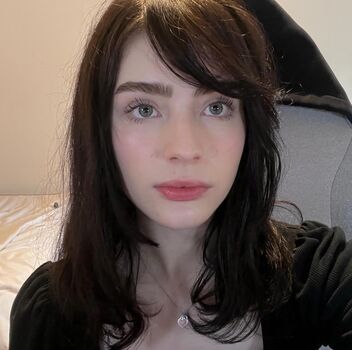 Full leaked Elle private photo