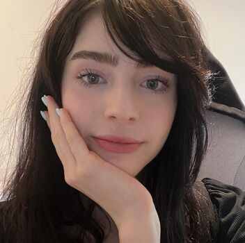 Full leaked Elle private photo