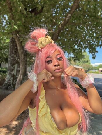 Full leaked Honeygram private photo