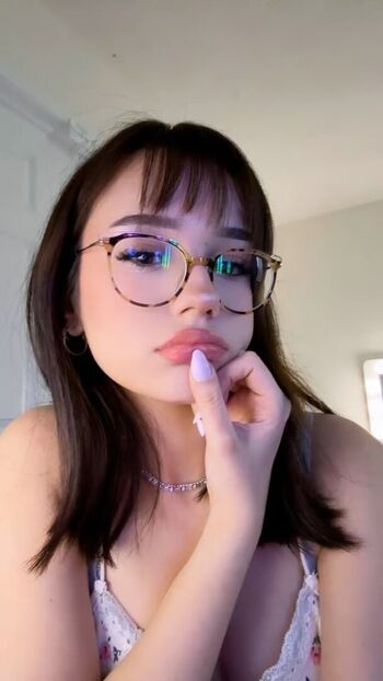 Full leaked Imay private photo