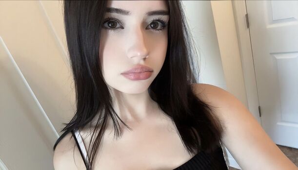 Full leaked Imay private photo