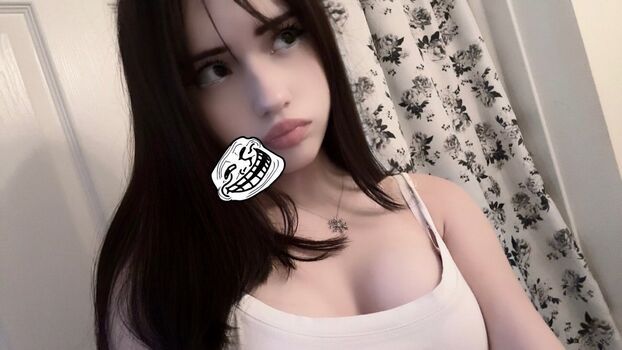 Full leaked Imay private photo