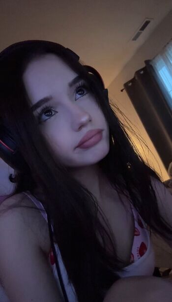 Full leaked Imay private photo