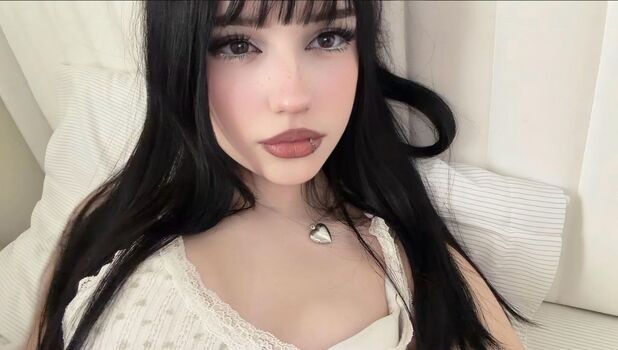 Full leaked Imay private photo