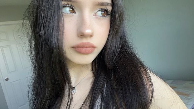 Full leaked Imay private photo