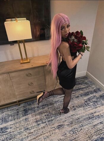 Full leaked Lyjune private photo