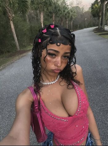 Full leaked Lyjune private photo