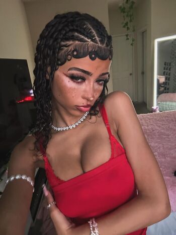 Full leaked Lyjune private photo