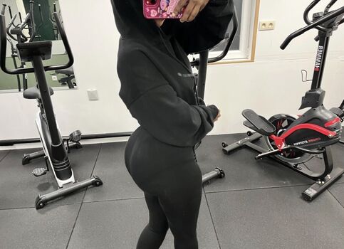 Full leaked Sxis private photo