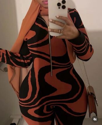 Full leaked Sxis private photo