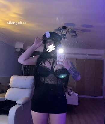 Full leaked Uyrf private photo
