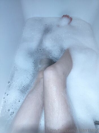 Full leaked Yan chik private photo