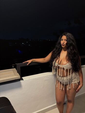 Full leaked A neesuh private photo