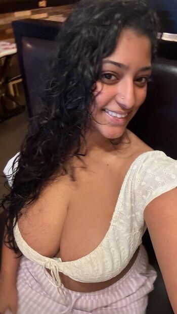 Full leaked A neesuh private photo