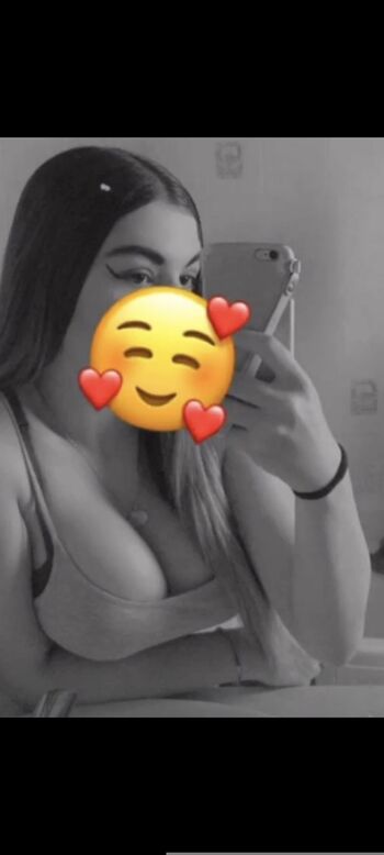 Full leaked A u relie page private photo