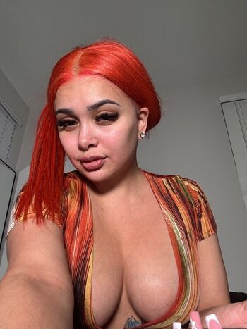 Full leaked Aaliyah hadid private photo