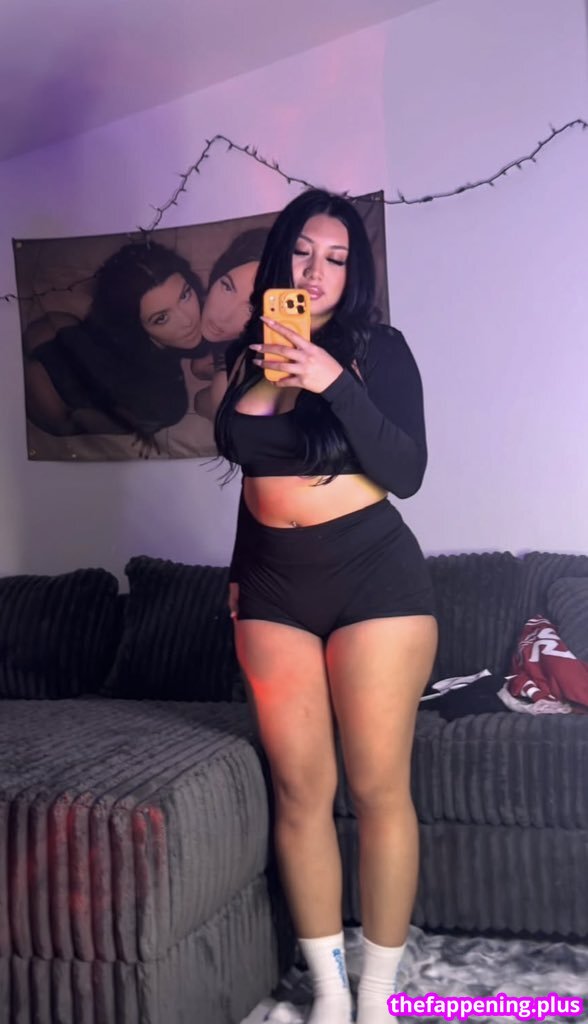 Aaliyahluvss / Aaliyahssofficiall / Suelohham / aaliyahhofficial Meztelen OnlyFans Fotó #5