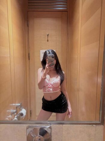 Full leaked Aaomhelloo private photo