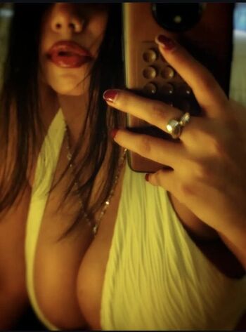Full leaked Aastha singh private photo