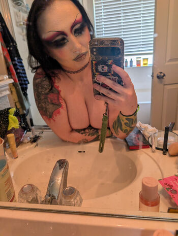 Full leaked Abadon aew page private photo