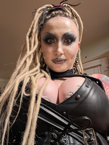 Full leaked Abadon private photo