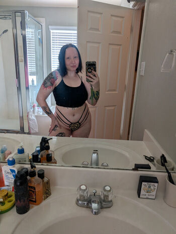 Full leaked Abadon private photo