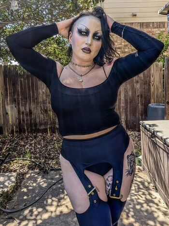 Full leaked Abadon private photo