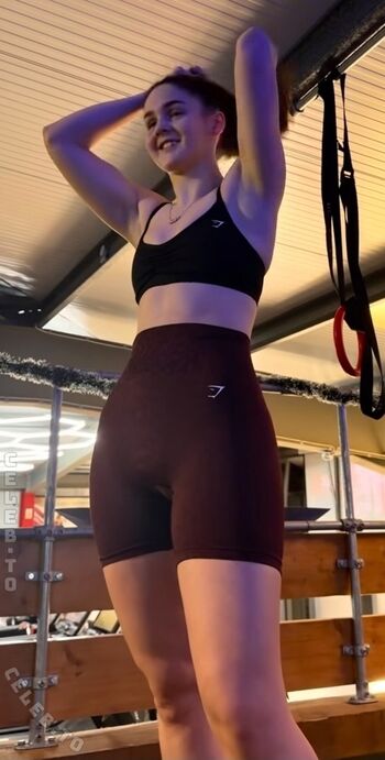 Full leaked Abbi pulling private photo