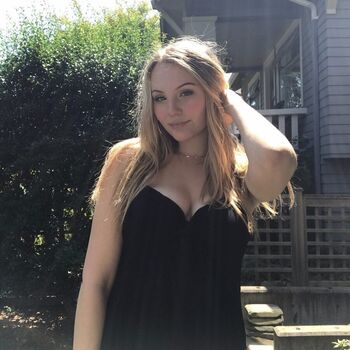 Full leaked Abby drake private photo