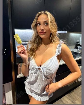 Full leaked Abbyhuxley private photo