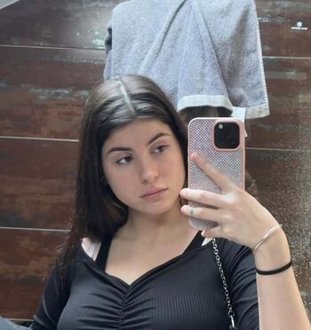 Full leaked Abbyimu private photo