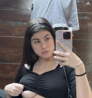 Full leaked Abbyimu private photo