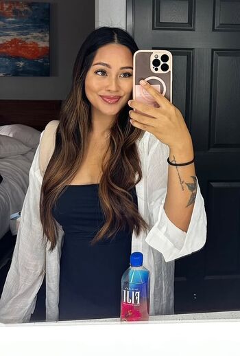 Full leaked Abehbeh abie coma private photo