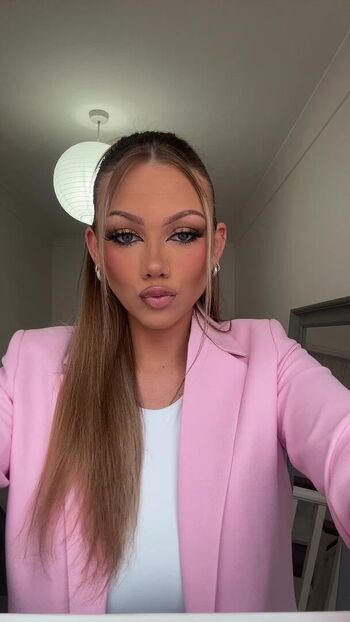 Full leaked Abi greasley page private photo