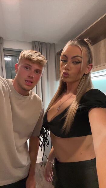 Full leaked Abi greasley page private photo