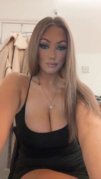 Full leaked Abi greasley private photo
