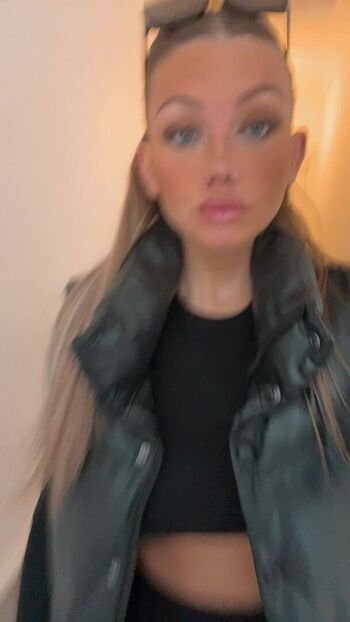 Full leaked Abi greasley private photo