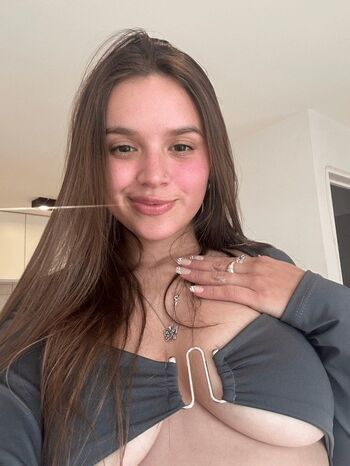 Full leaked Abi juncos private photo