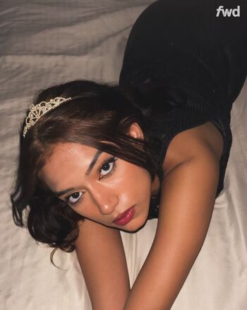 Full leaked Abia azam private photo
