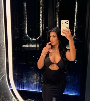 Full leaked Abida private photo