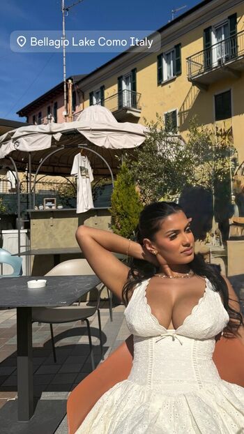 Full leaked Abida private photo