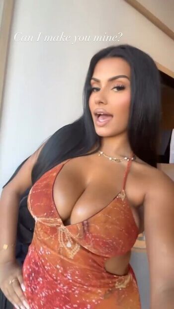Full leaked Abida private photo