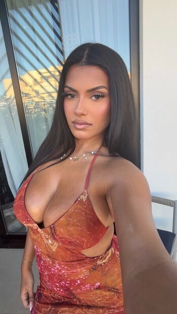 Full leaked Abida private photo