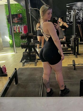 Full leaked Abril piriz private photo
