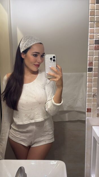 Full leaked Ada lluch private photo